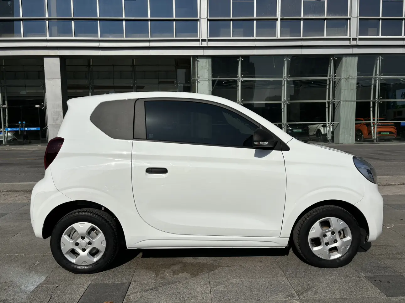 Roewe CLEVER  из Китая