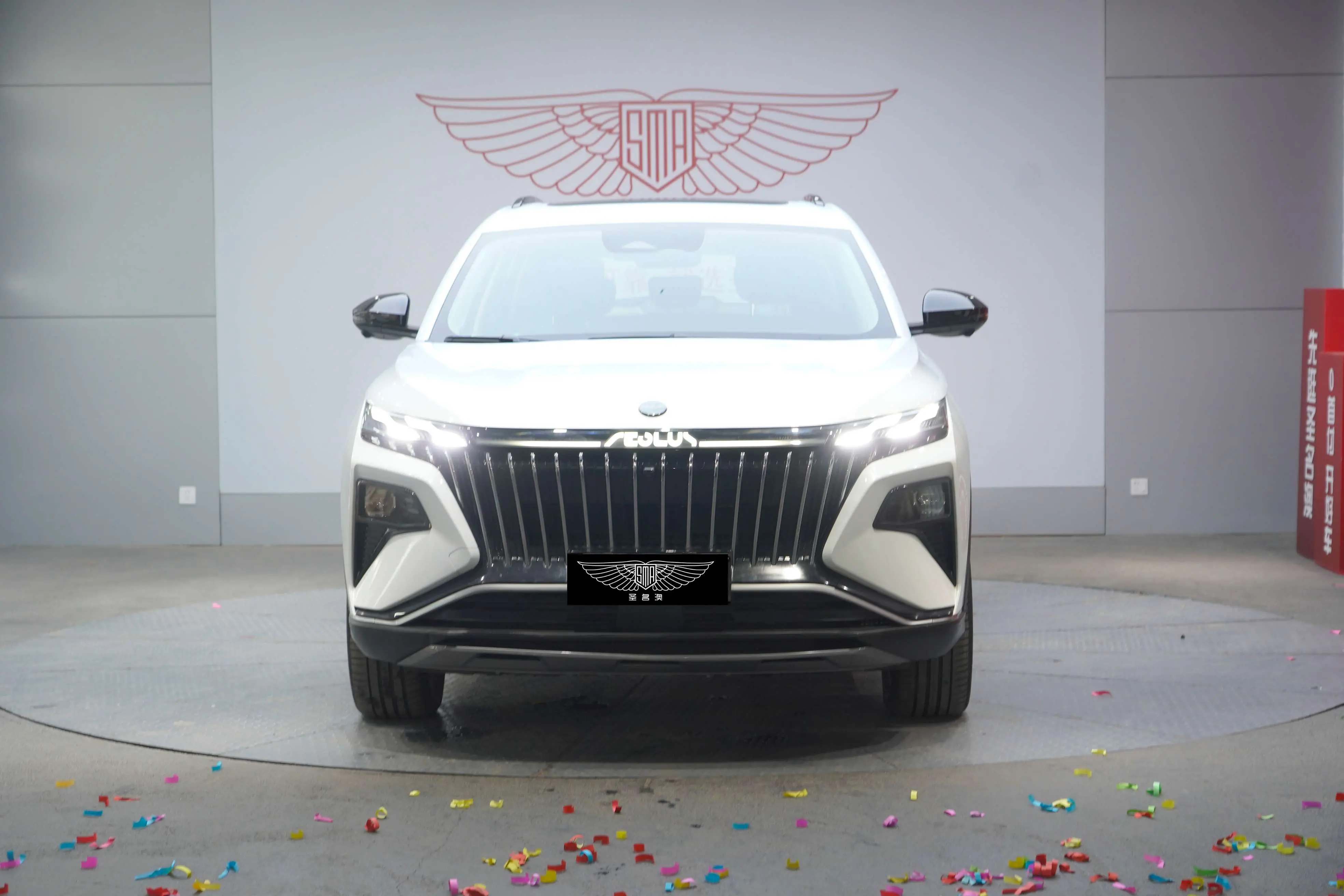 Dongfeng Haoji  из Китая