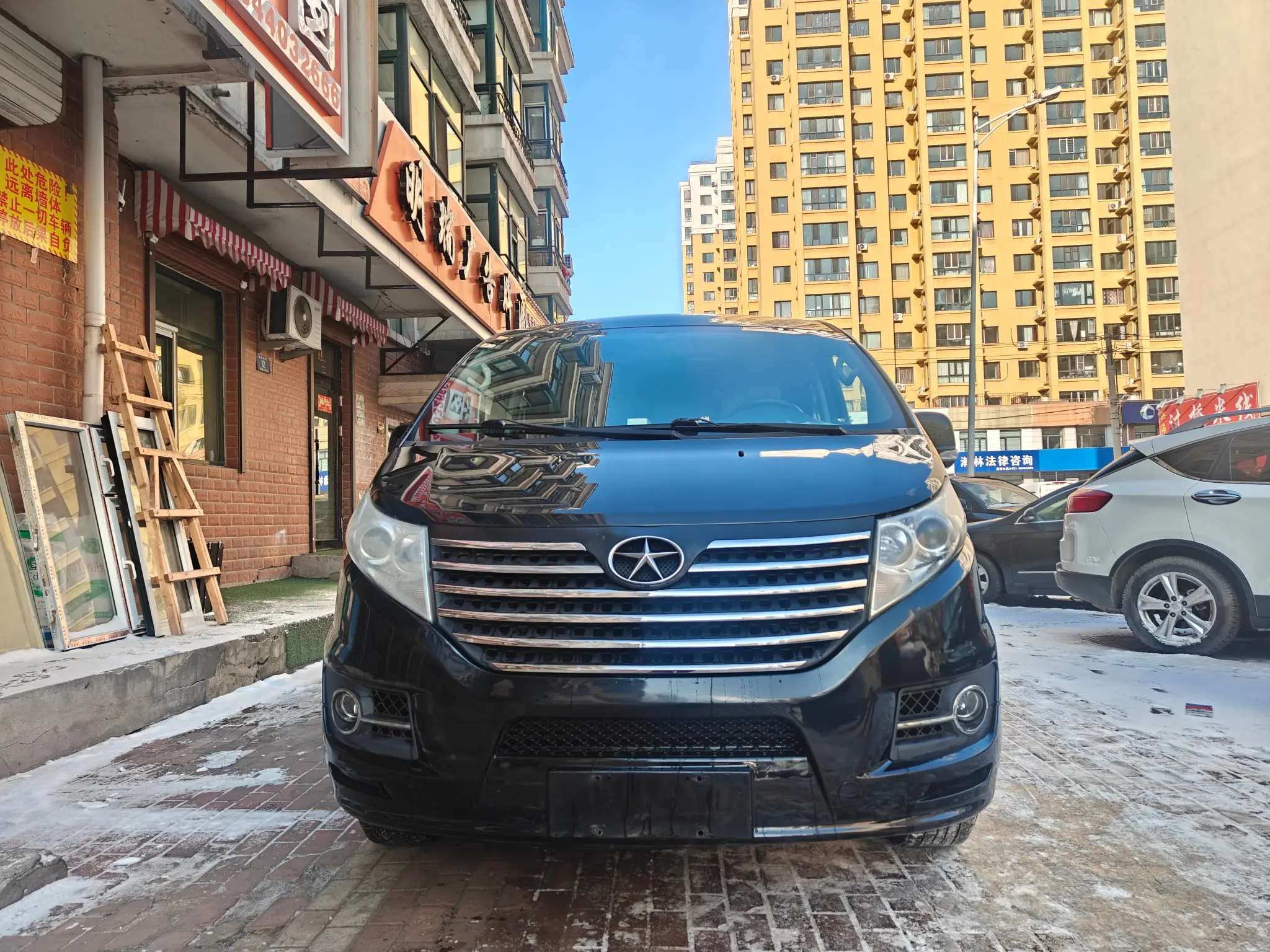 Jiangxi Ruifeng M5  из Китая