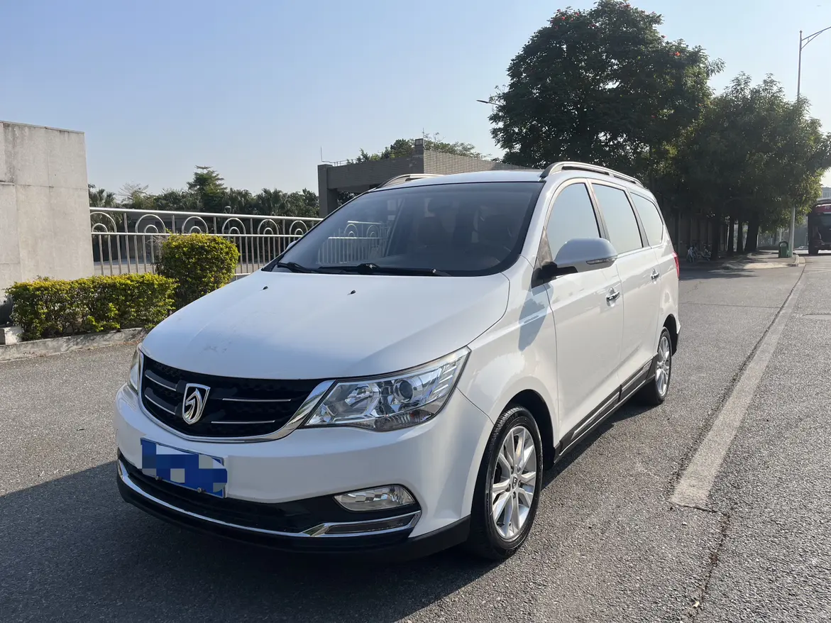 Baojun 730  из Китая