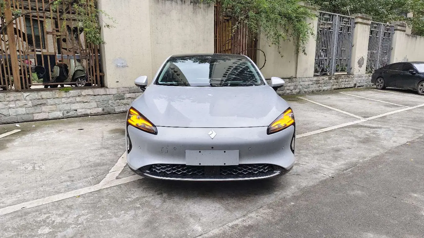 Baojun Enjoy EV  из Китая