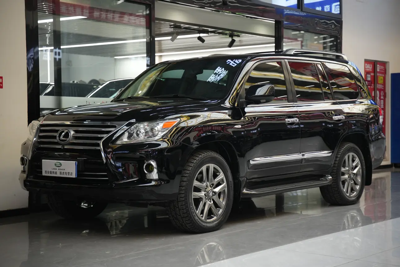 Lexus LX  из Китая