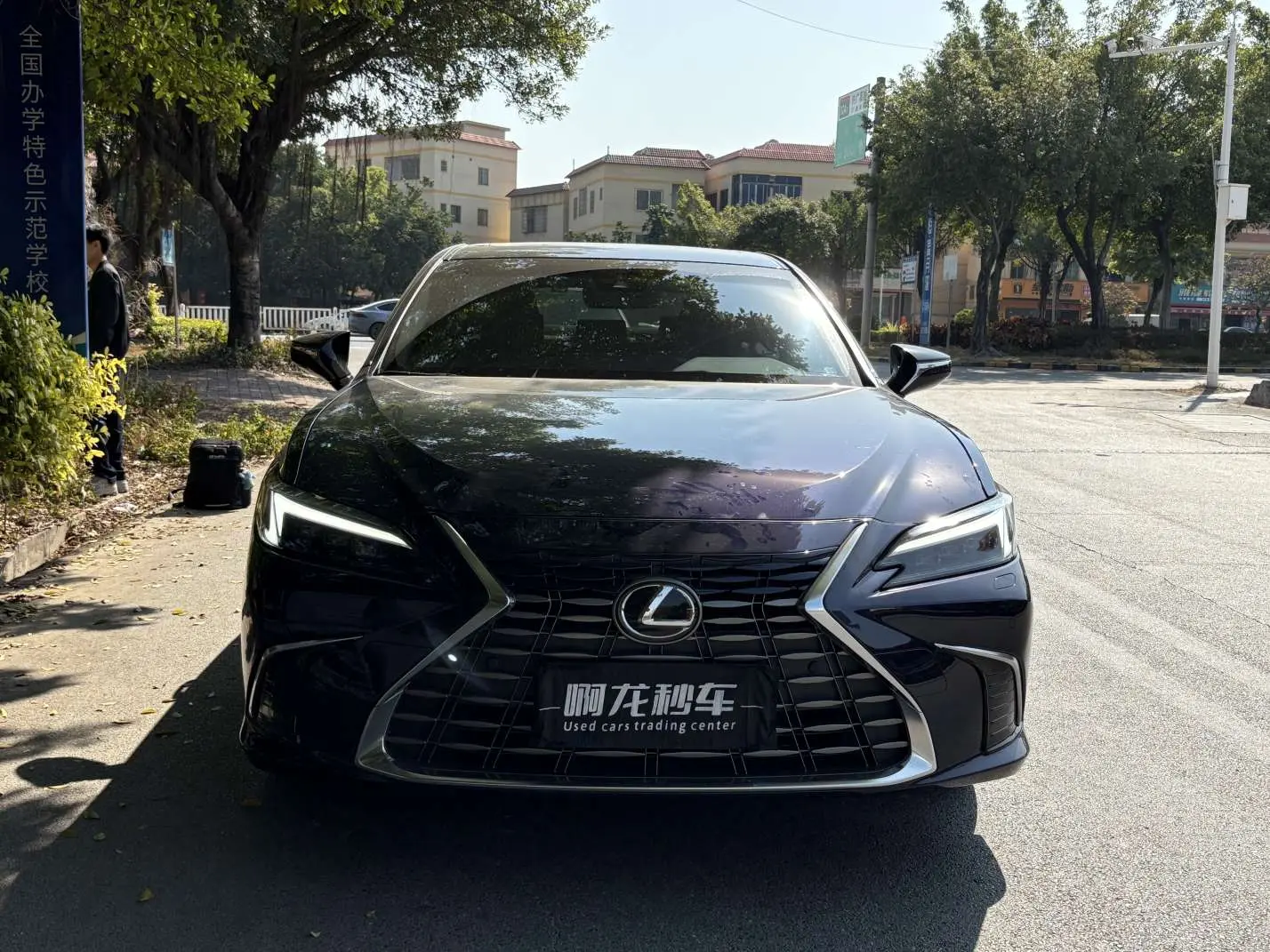 Lexus ES  из Китая