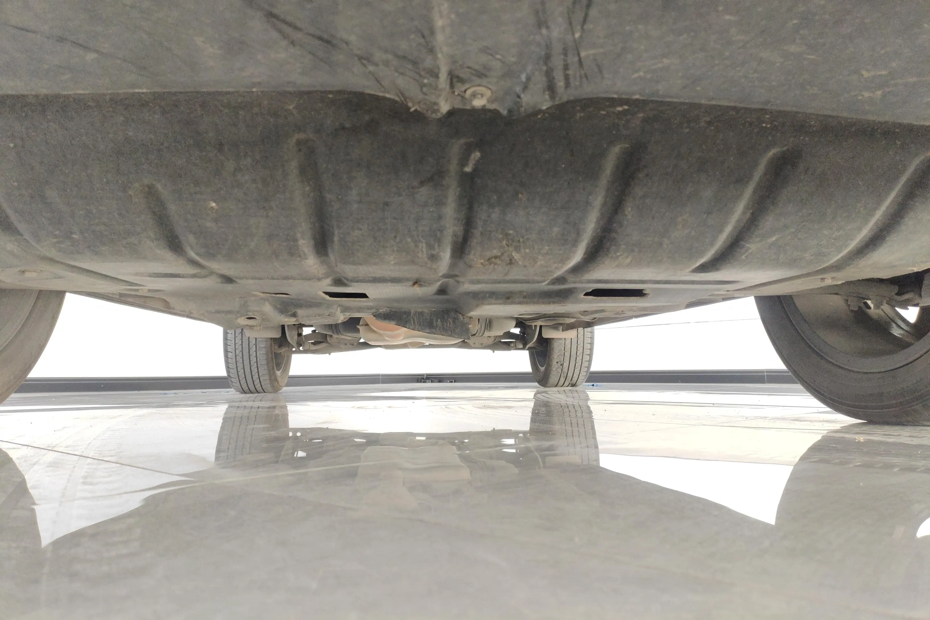 Chery Explore 06  из Китая