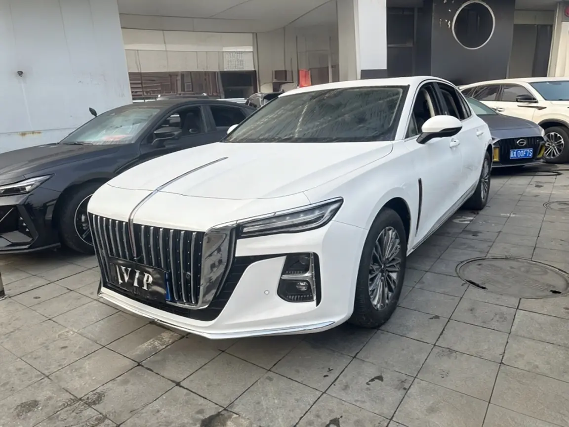 Hongqi H5  из Китая