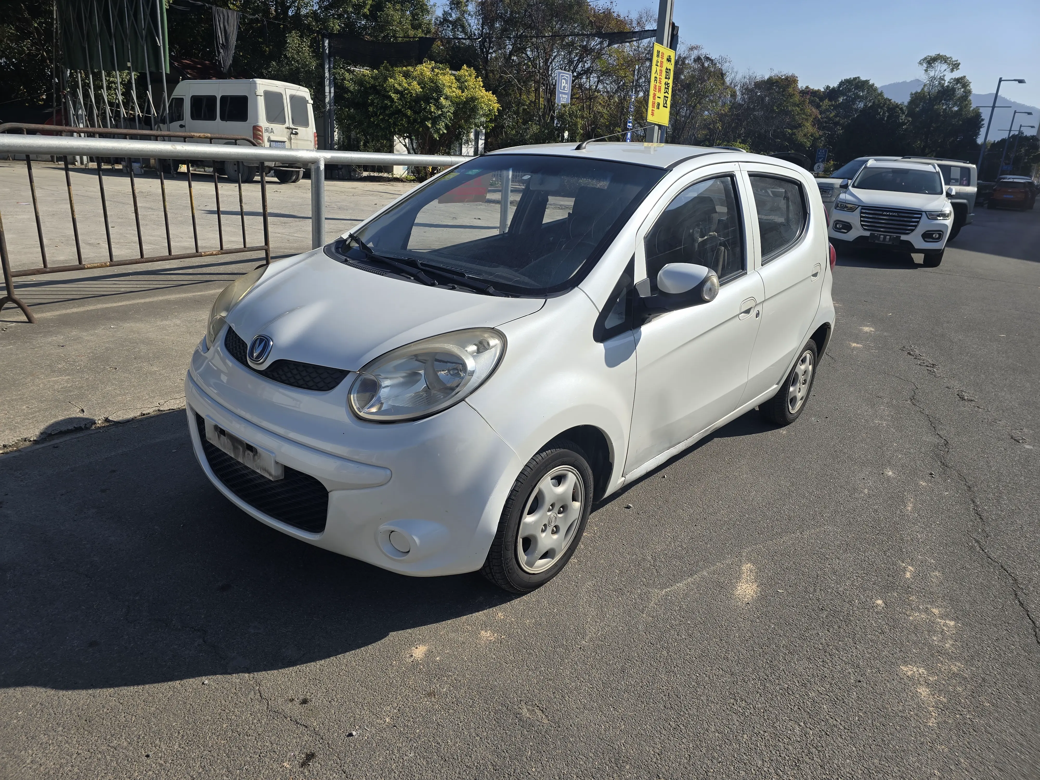 Changan Benben MINI  из Китая