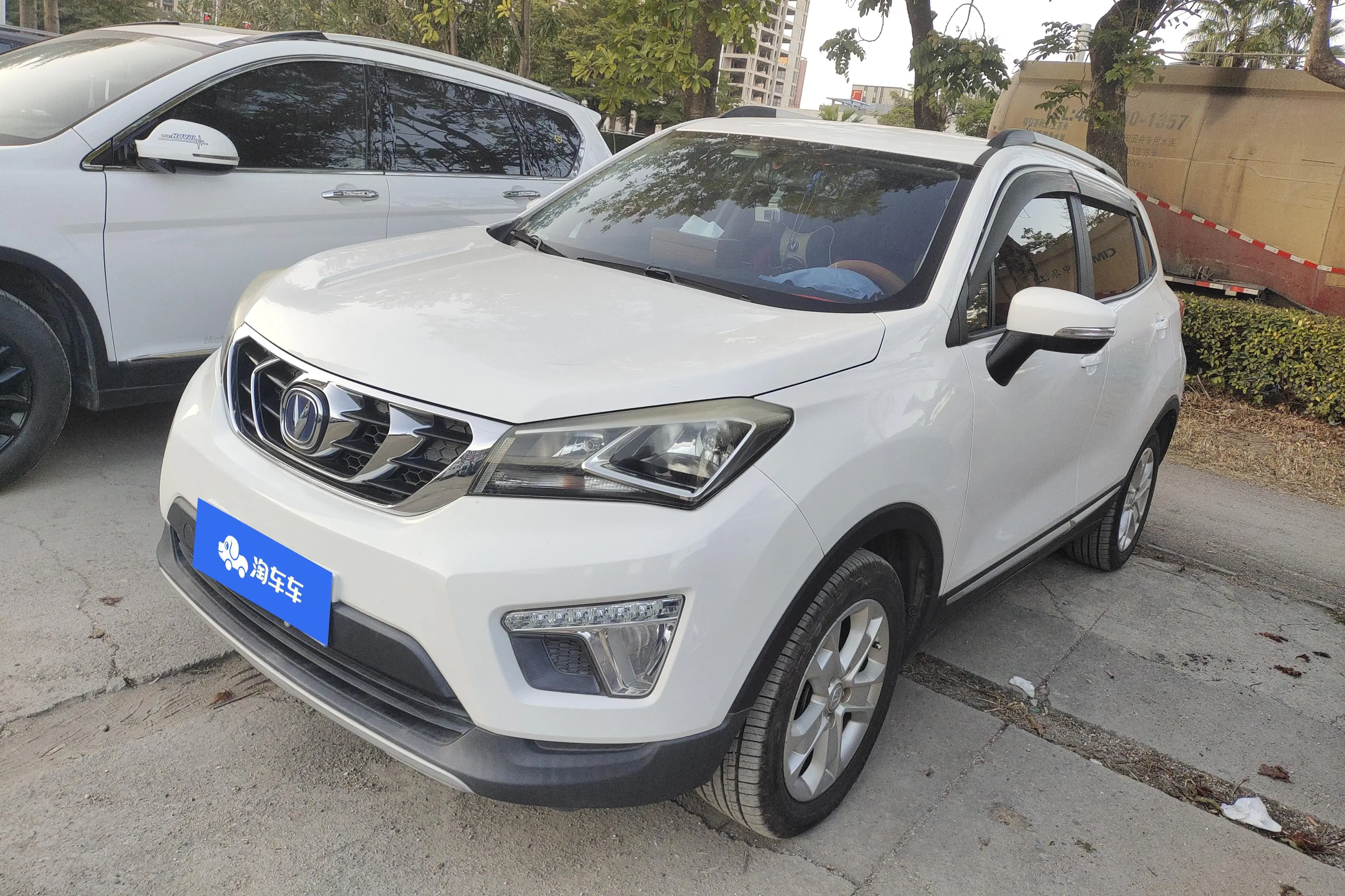 Changan CS15  из Китая
