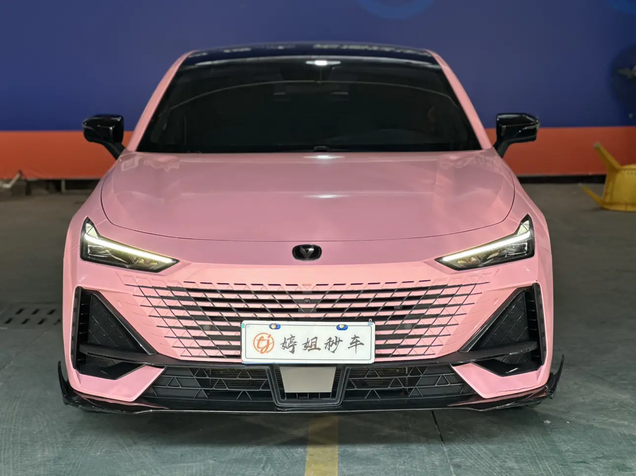 Changan UNI-V  из Китая