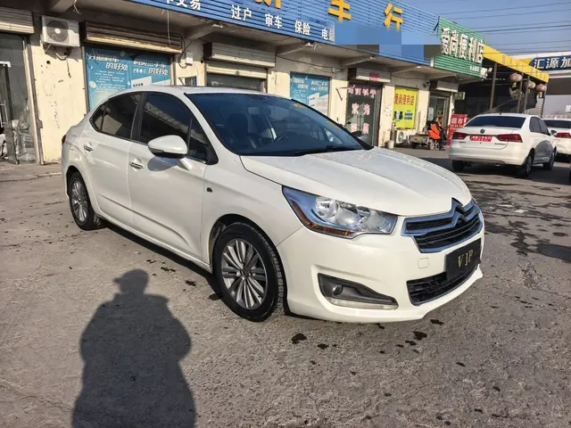 Citroën Citroen C4L  из Китая