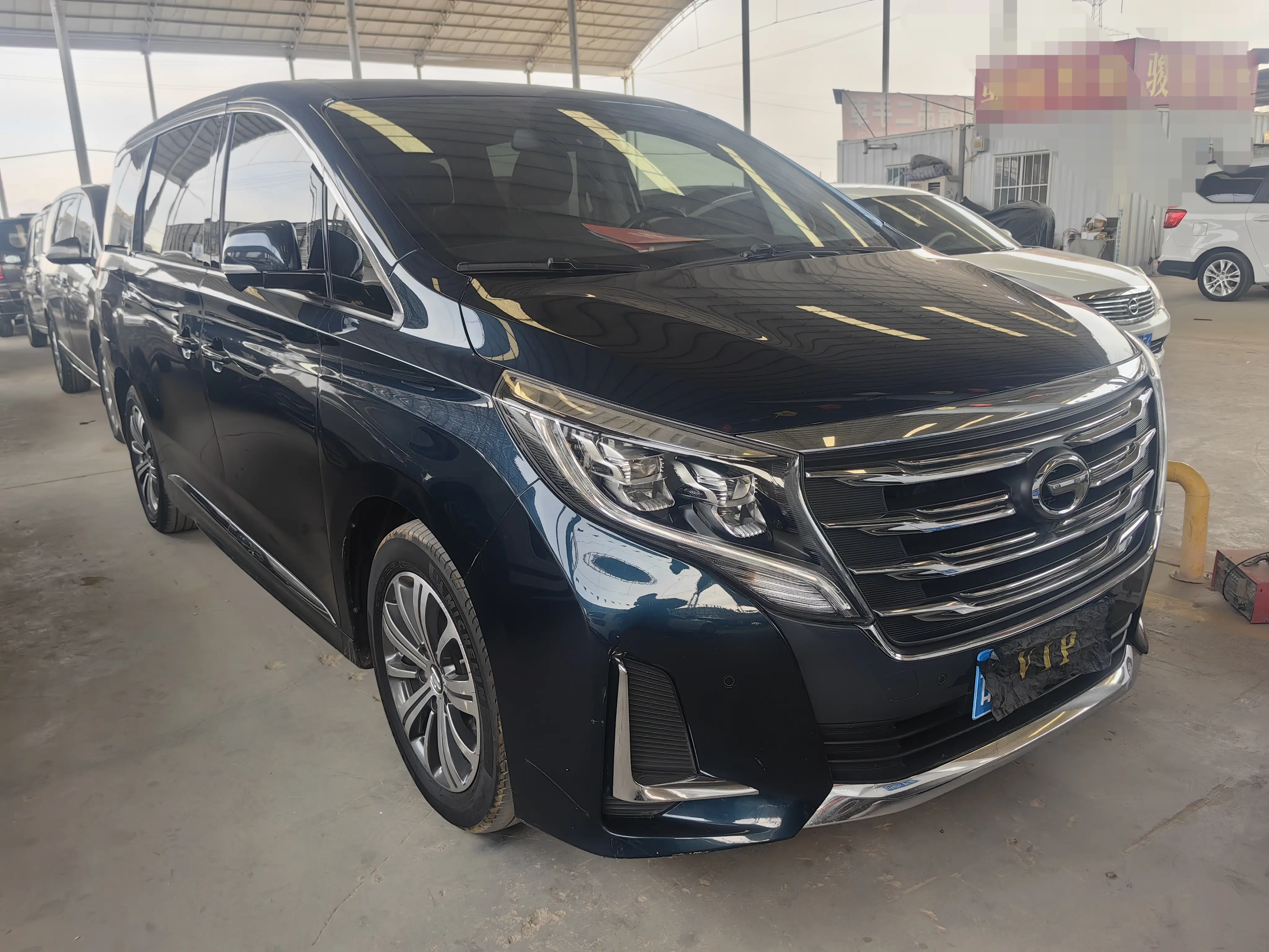 GAC Trumpchi M8  из Китая