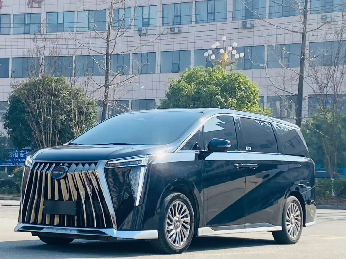 GAC Trumpchi M8  из Китая