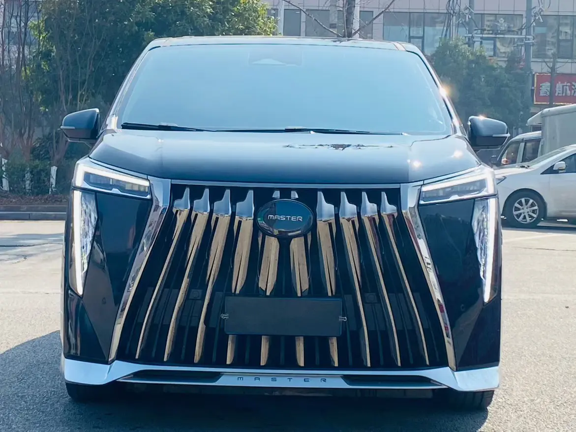 GAC Trumpchi M8  из Китая