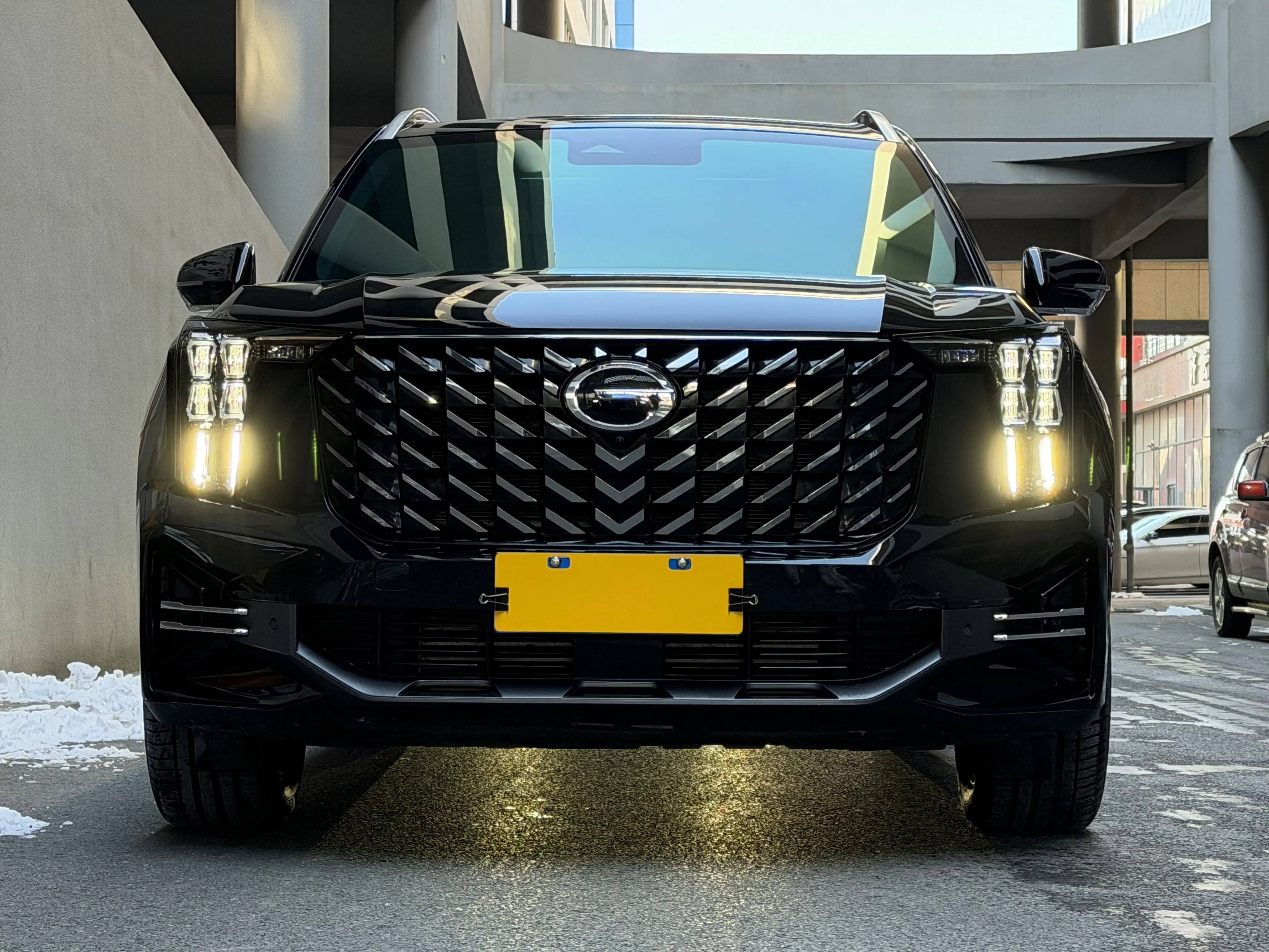 GAC Trumpchi GS8  из Китая