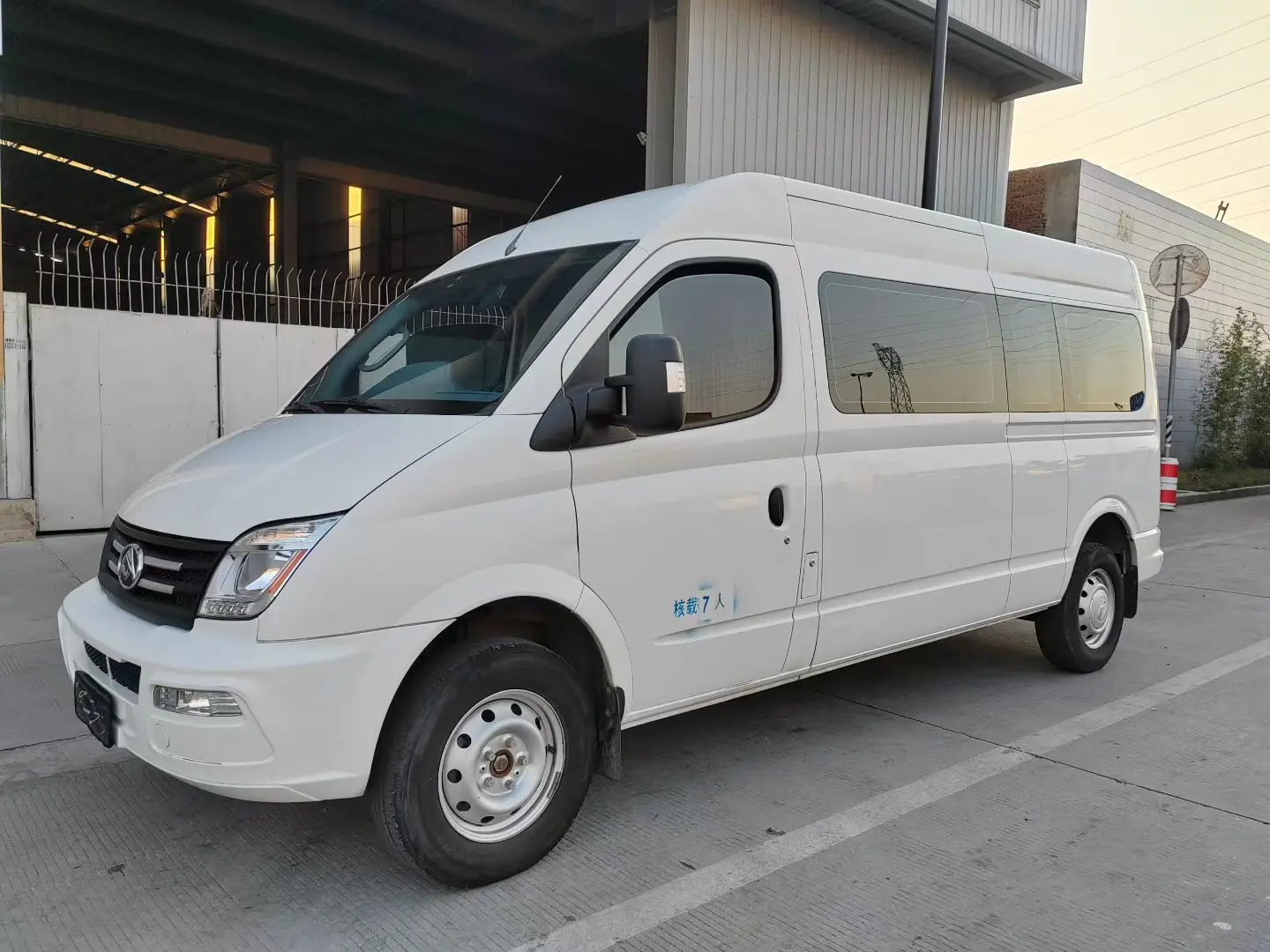 Datong Xintu V80  из Китая