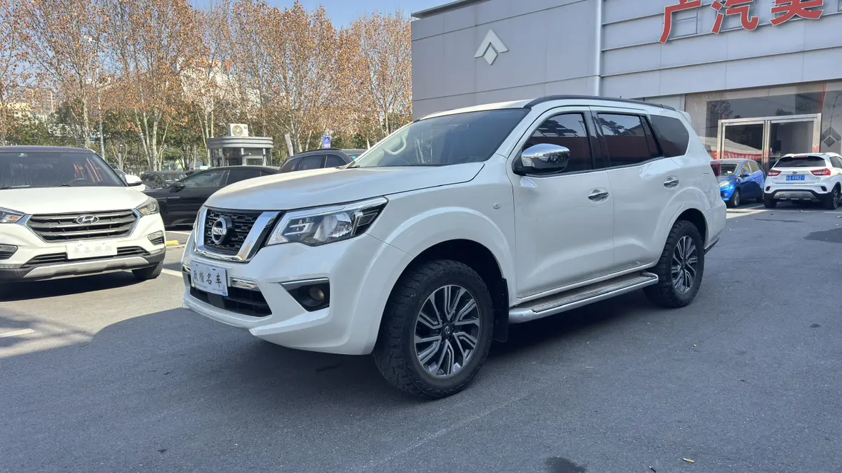 Nissan Tuda  из Китая