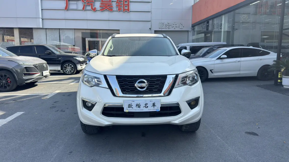 Nissan Tuda  из Китая