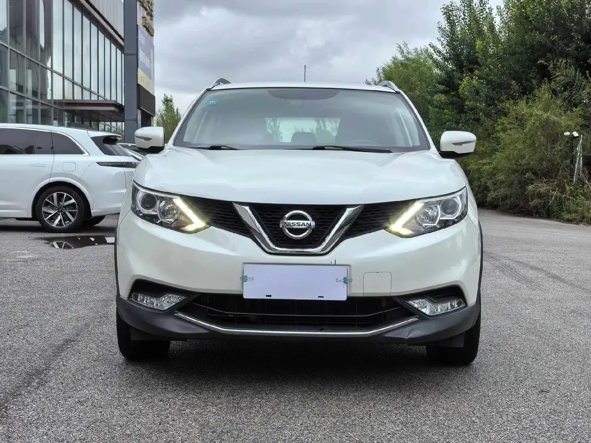 Nissan Qashqai  из Китая
