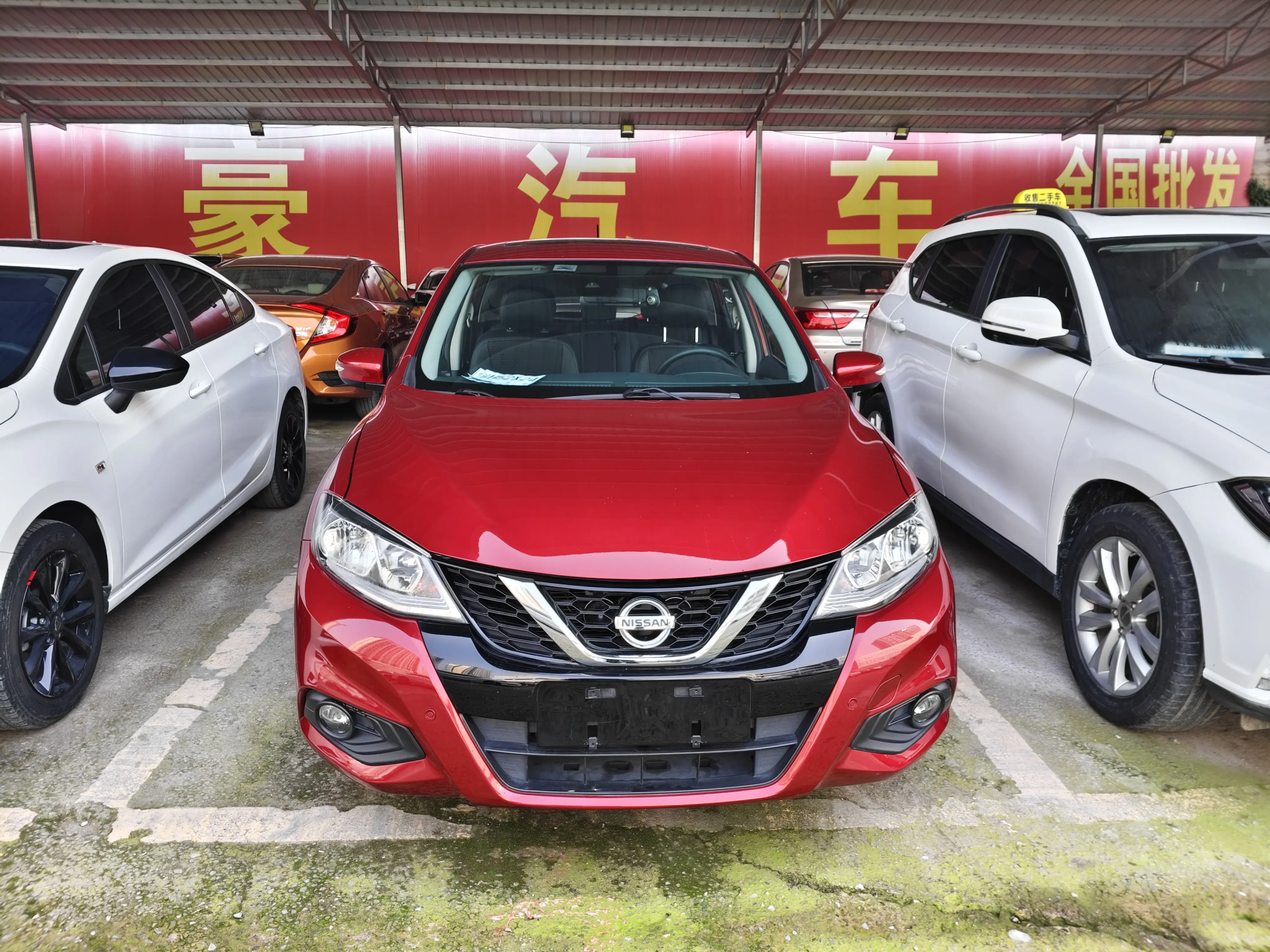 Nissan Tiida  из Китая