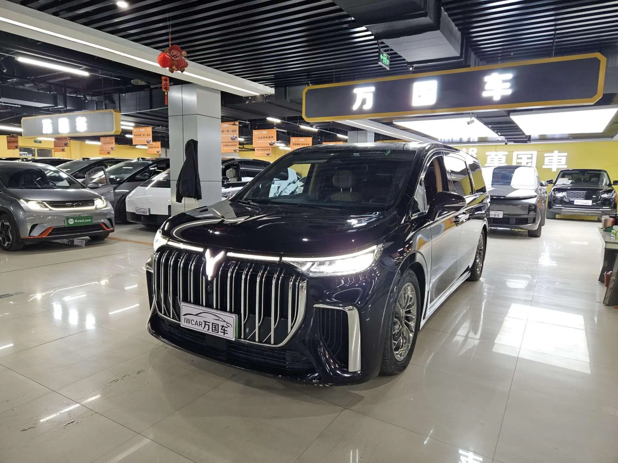 Voyah Lantu Dreamer PHEV  из Китая