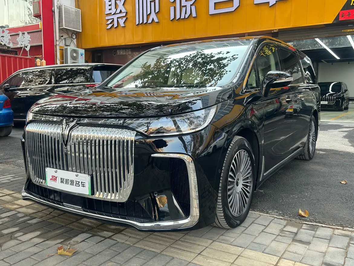 Voyah Lantu Dreamer PHEV  из Китая