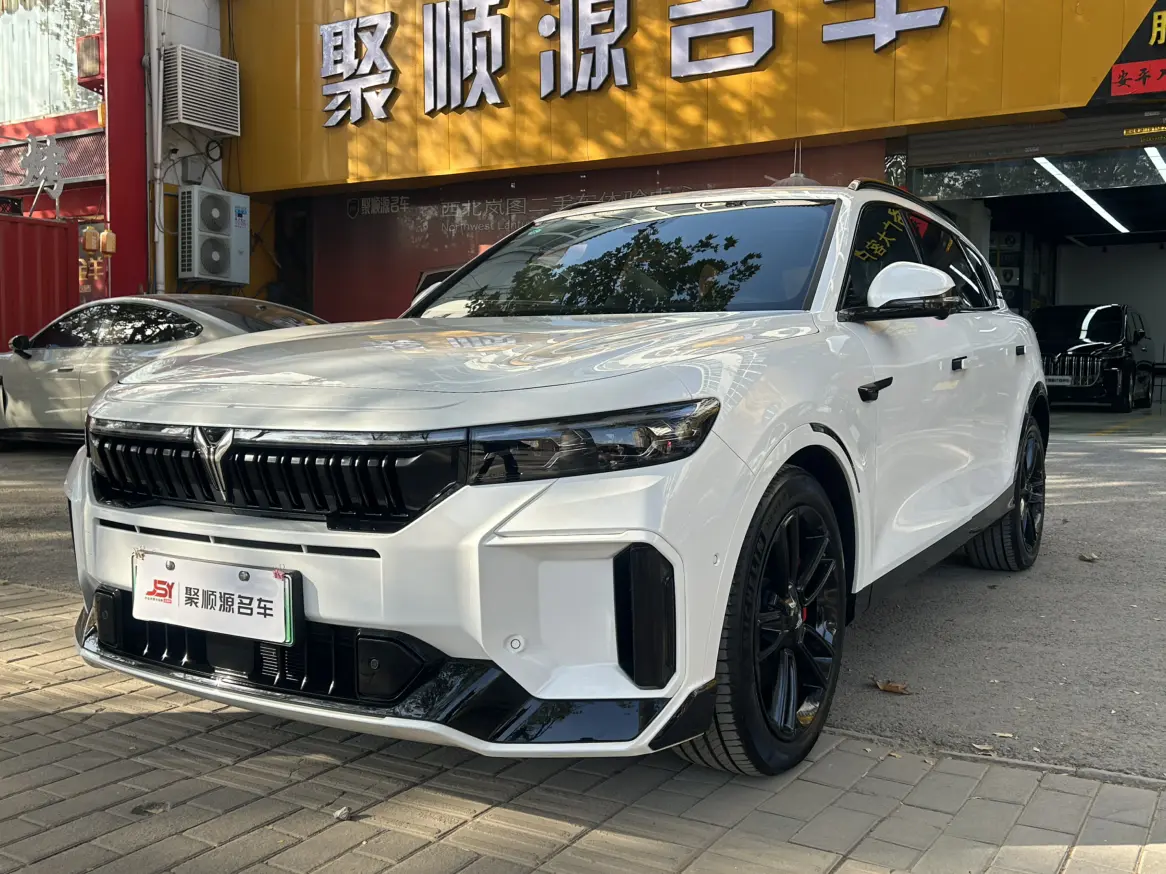 Voyah Lantu FREE  из Китая