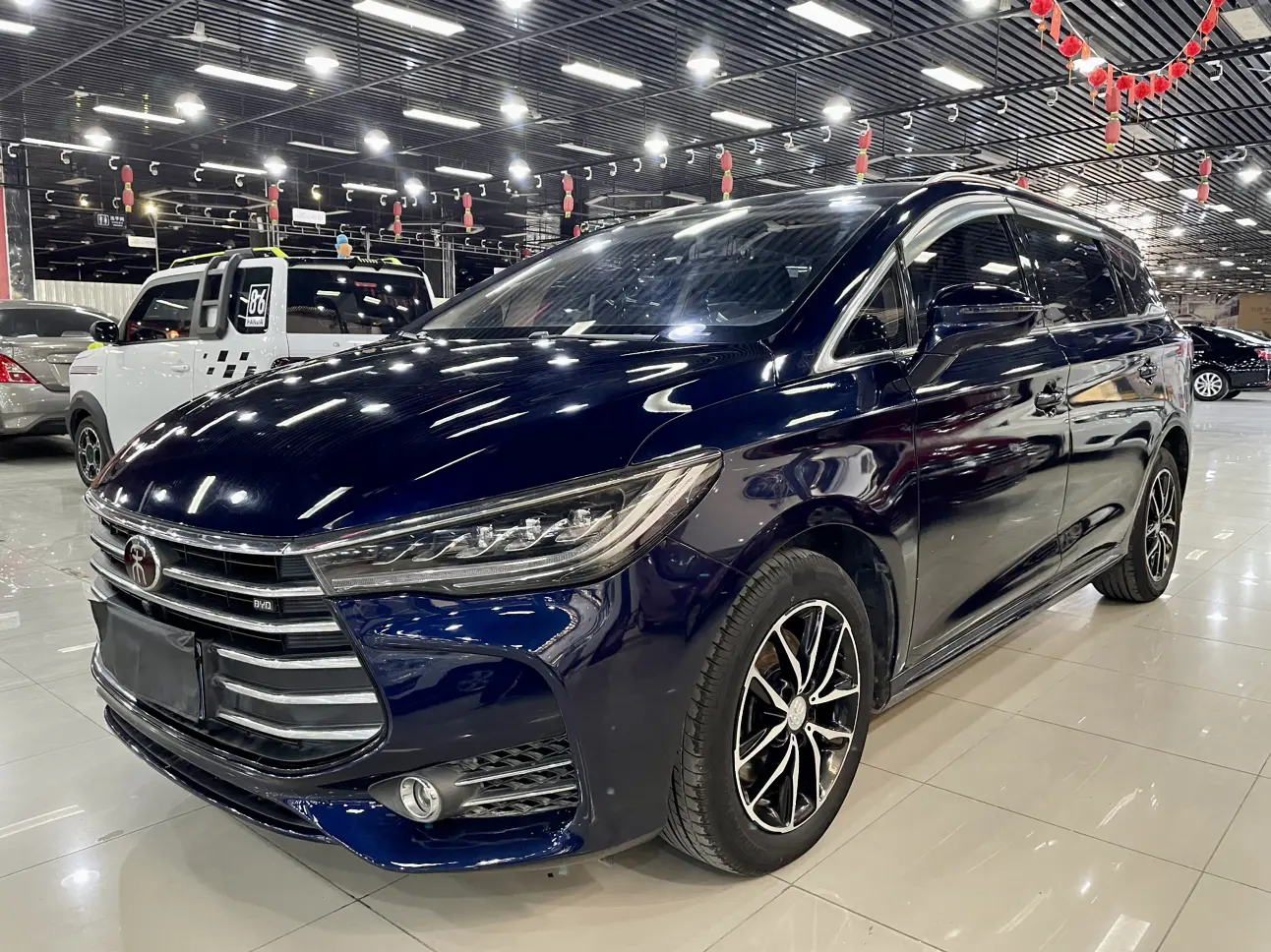 BYD Song MAX  из Китая