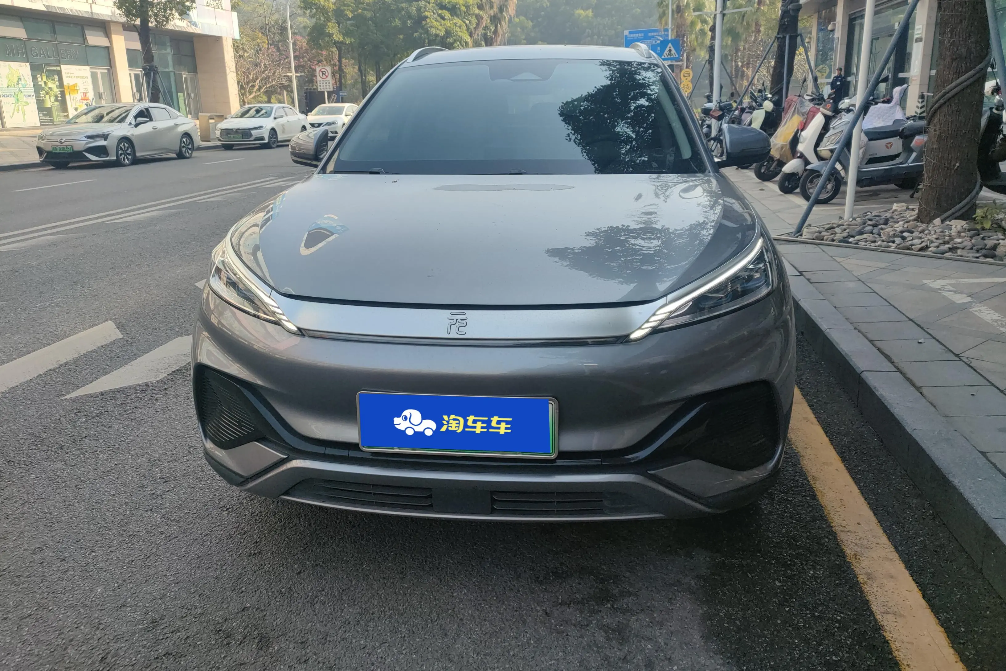 BYD Yuan PLUS  из Китая