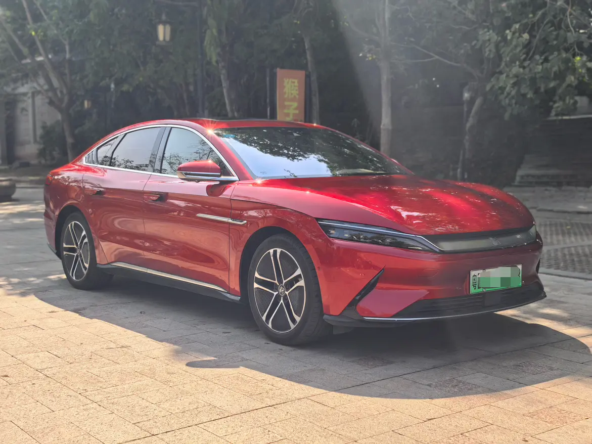 BYD Han EV  из Китая