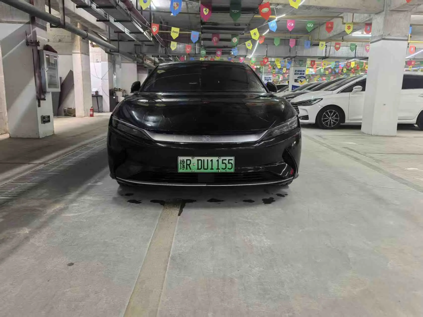 BYD Han EV  из Китая