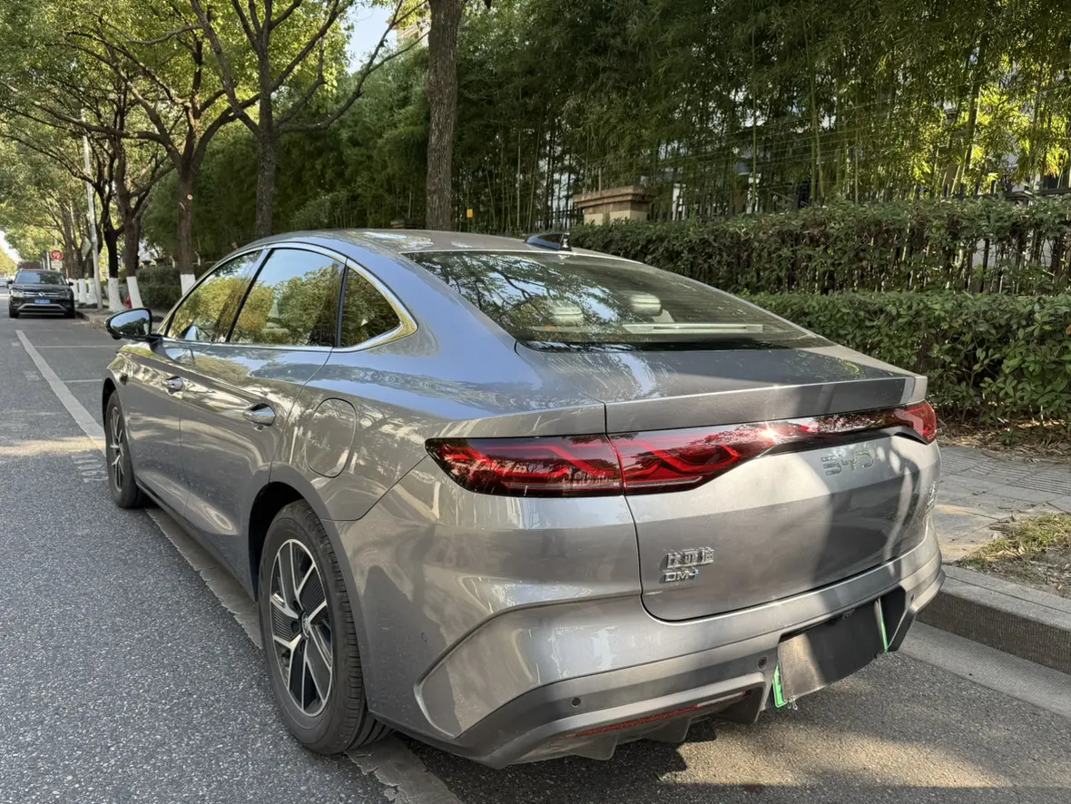 BYD Qin L DM