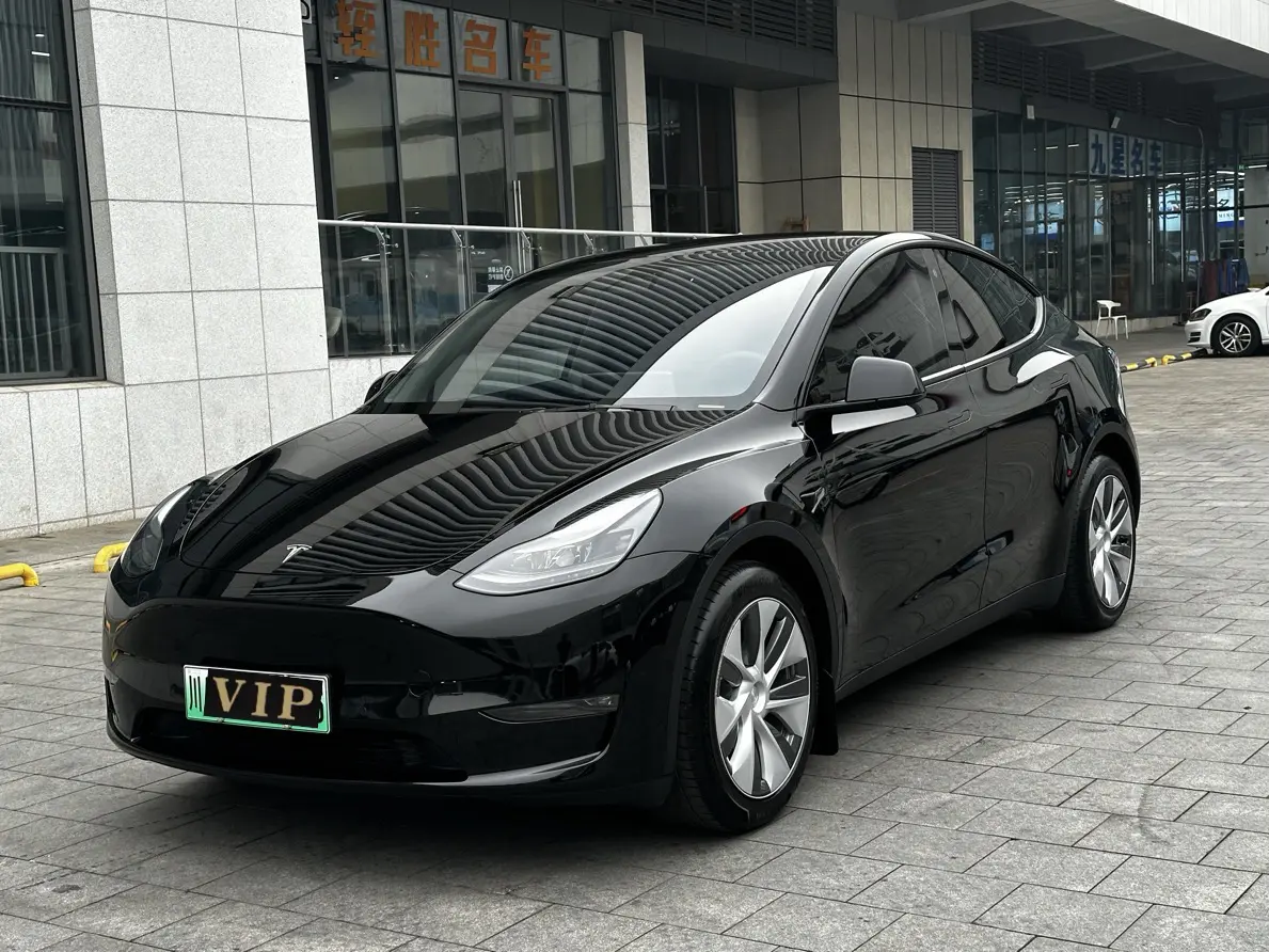 Tesla Model Y  из Китая
