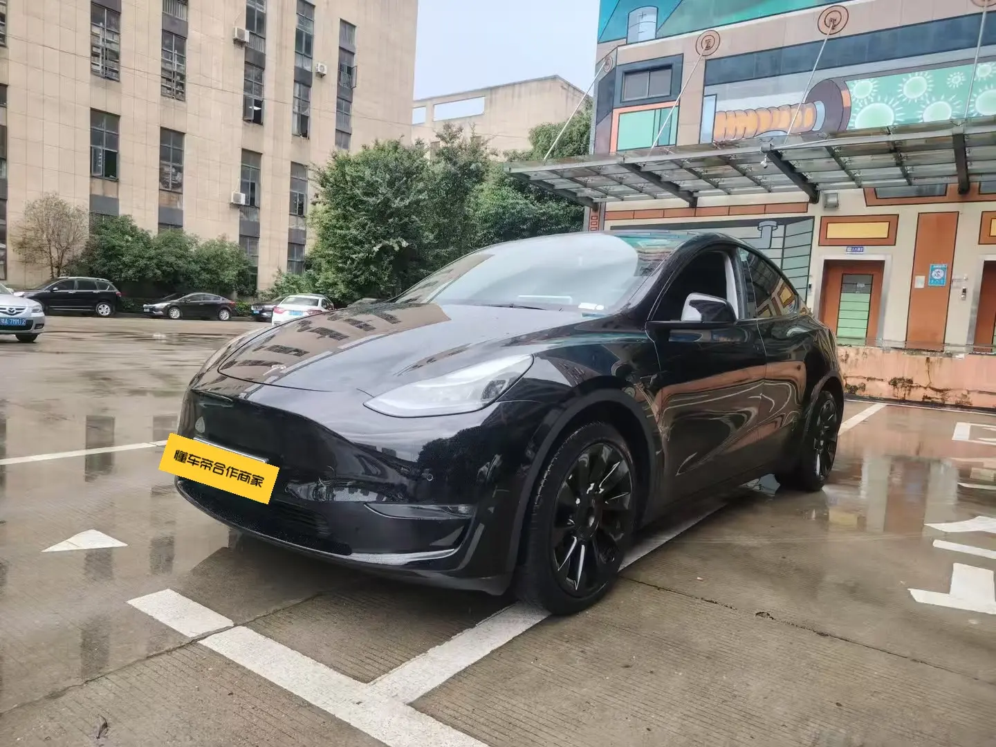 Tesla Model Y  из Китая