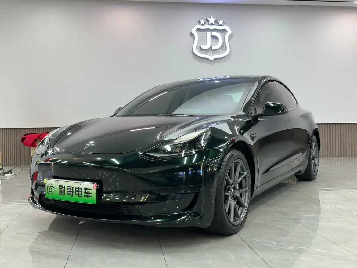 Tesla Model 3  из Китая