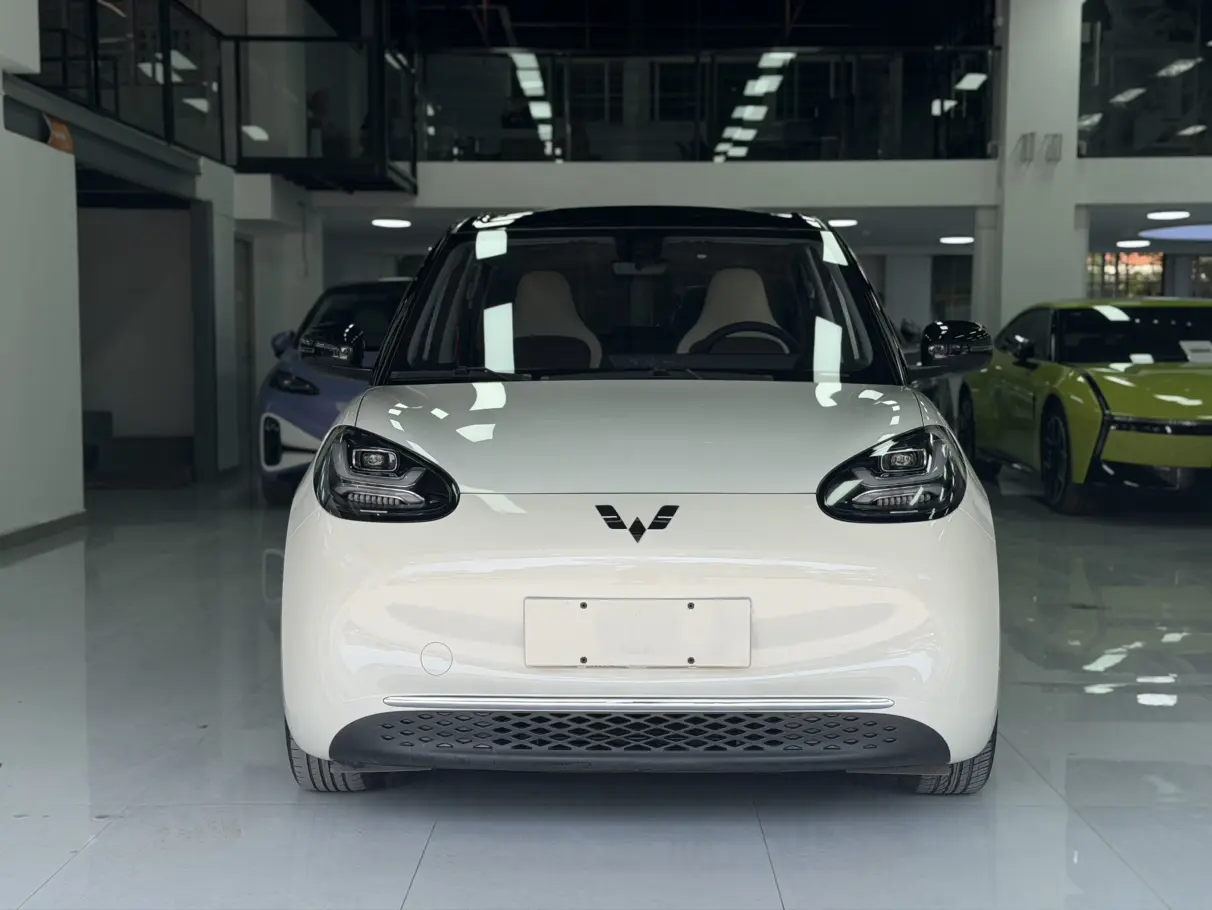 Wuling Bingo  из Китая