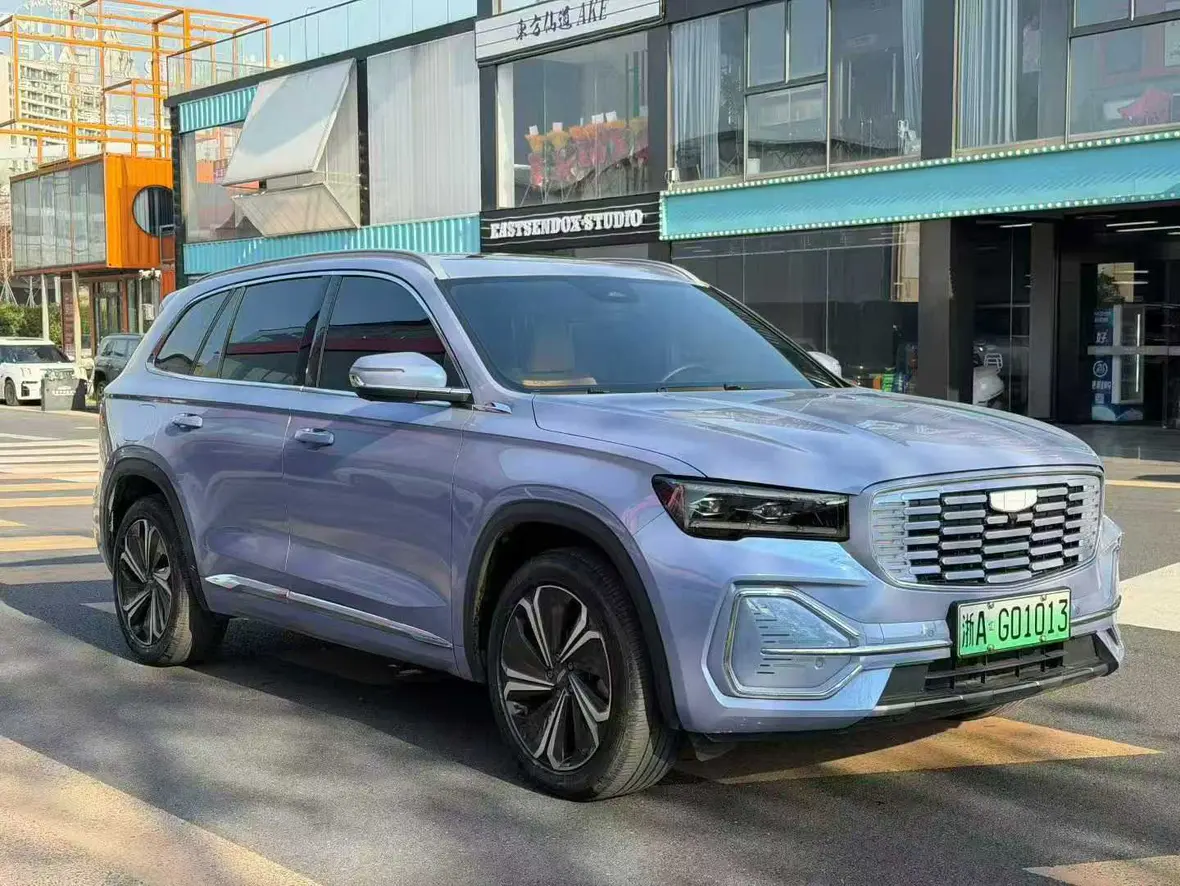Geely Monjaro (extended range electric version) (Xingyue L extended range electric version)  из Китая