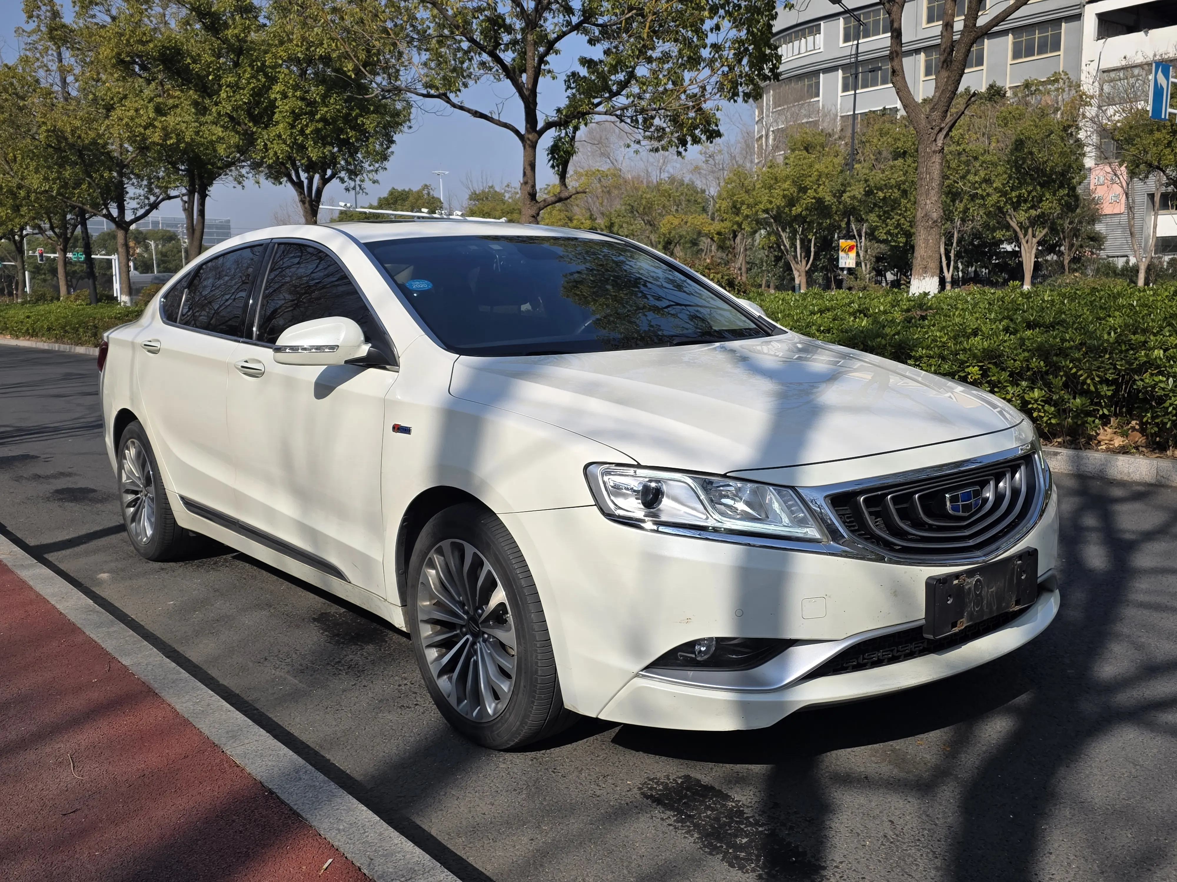 Geely Borui  из Китая