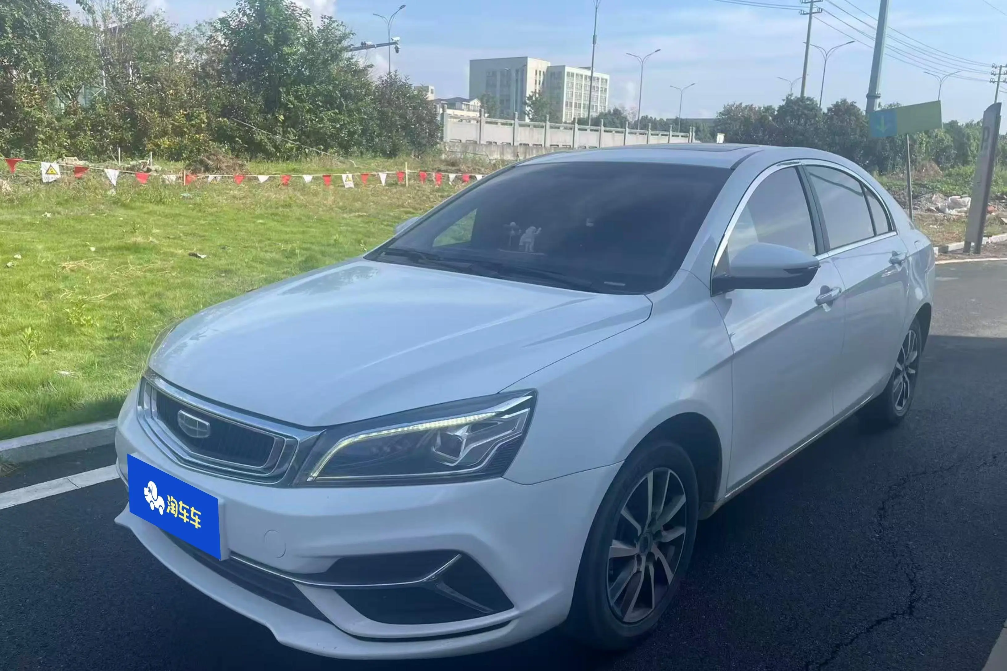 Geely Emgrand  из Китая