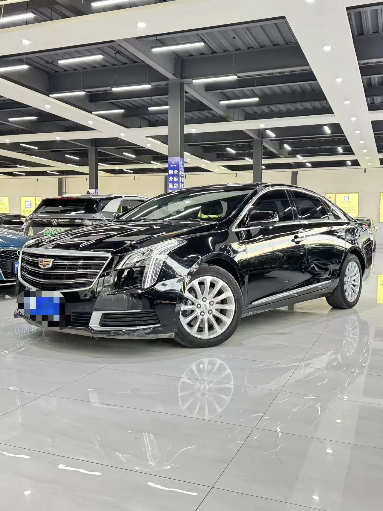 Cadillac XTS  из Китая
