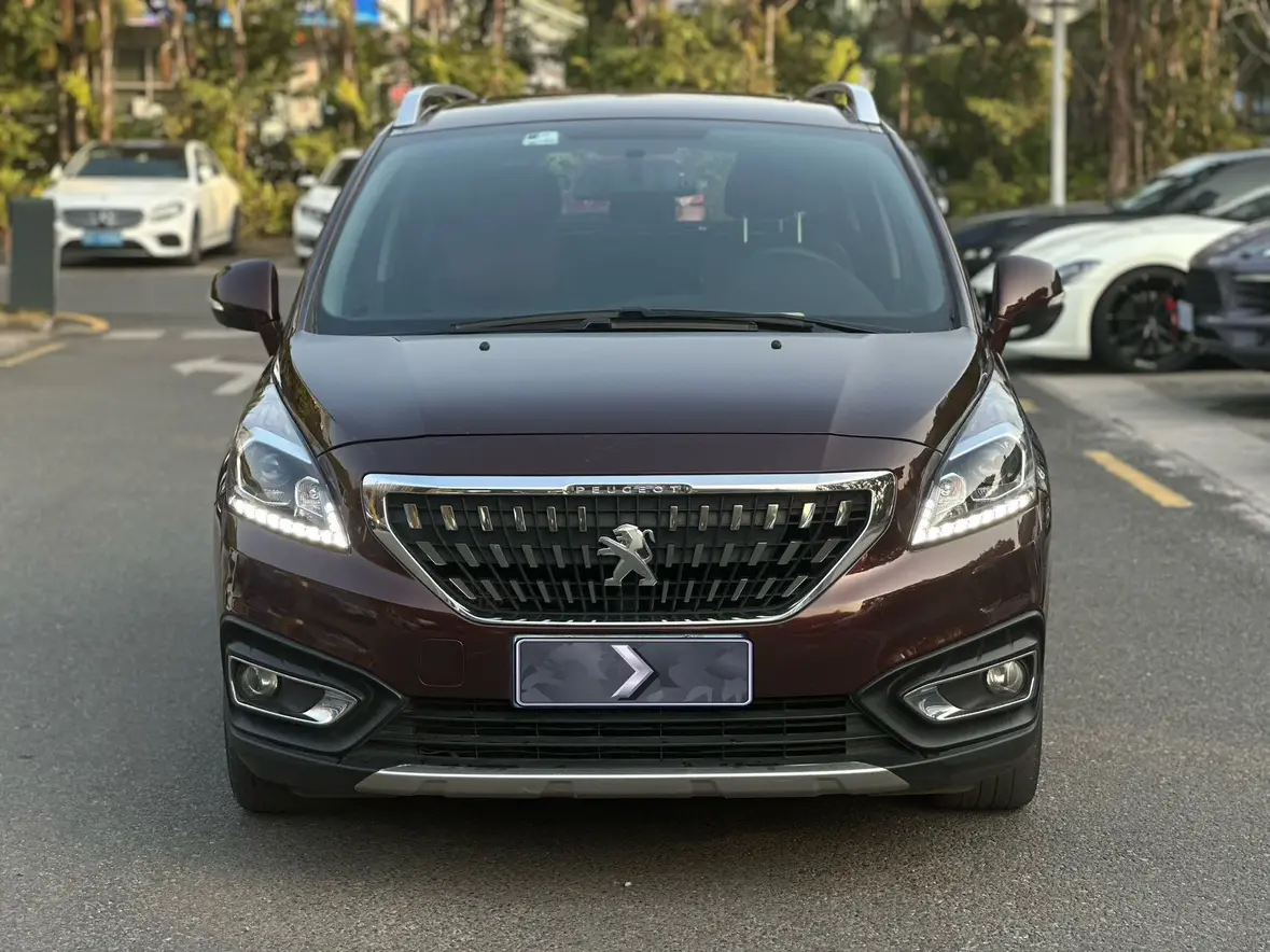 Peugeot 3008  из Китая
