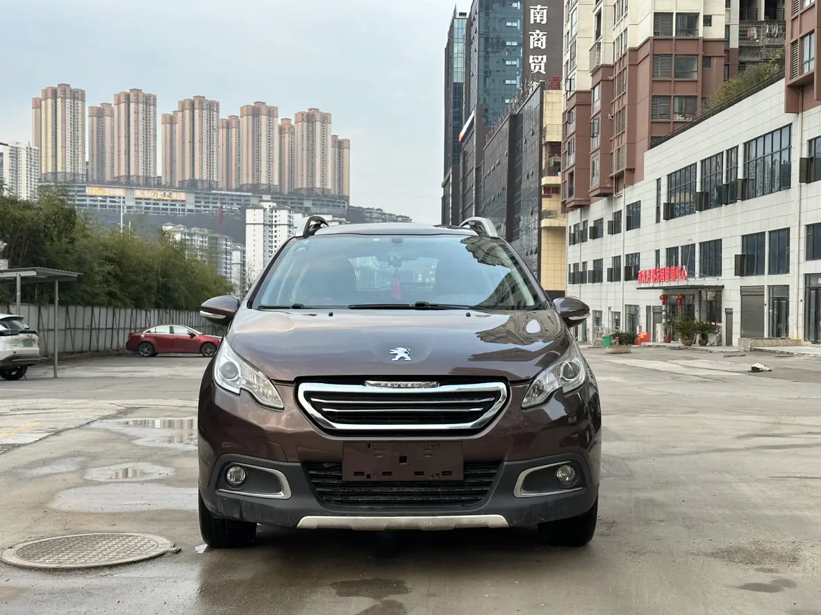 Peugeot 2008  из Китая