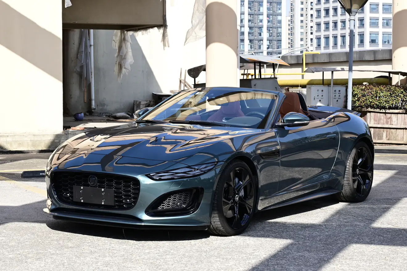 Jaguar F-TYPE  из Китая