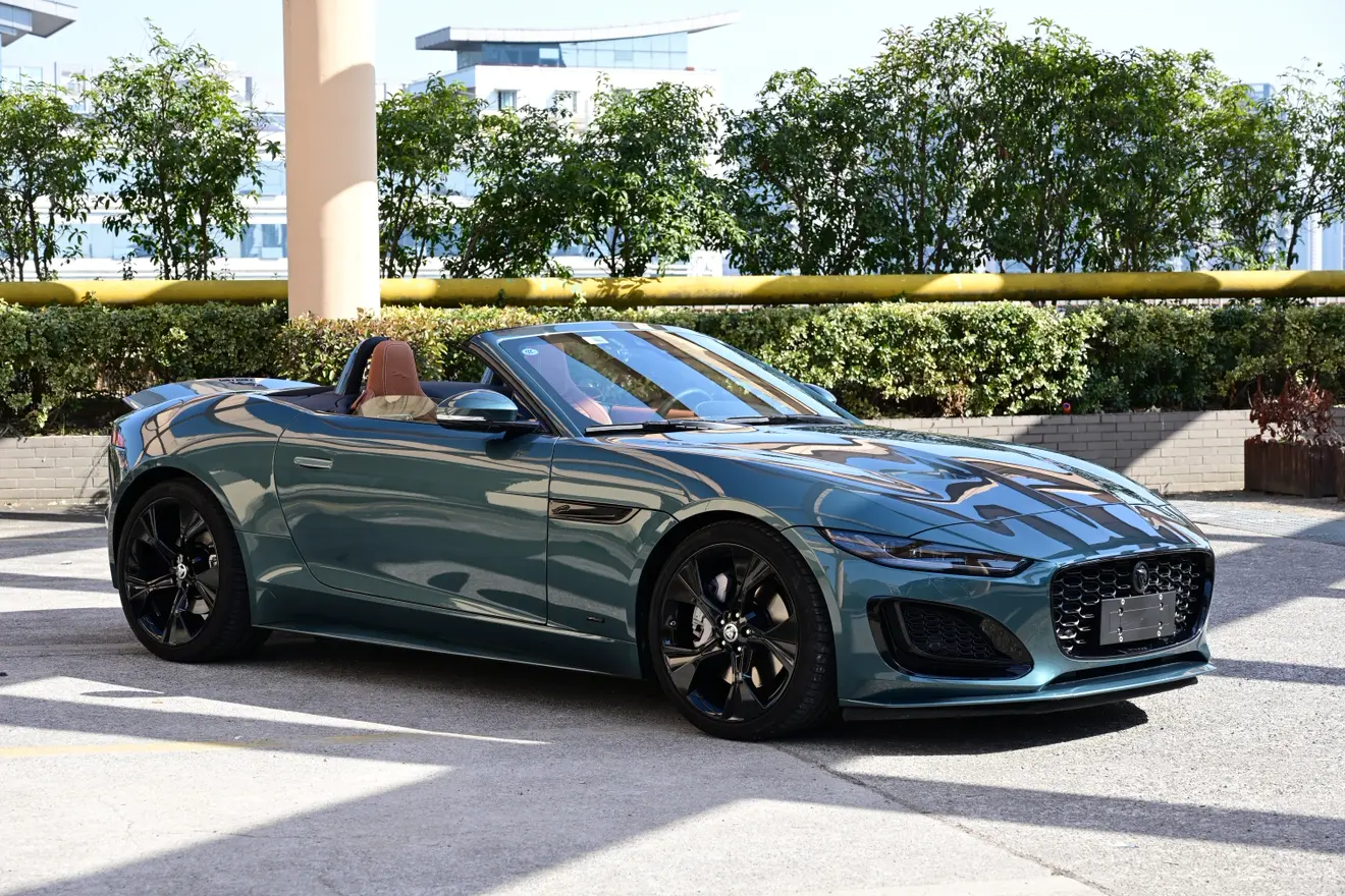 Jaguar F-TYPE  из Китая