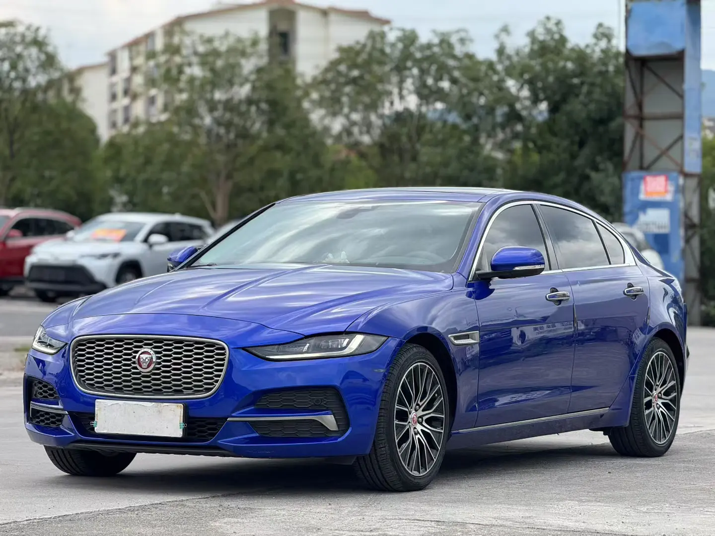 Jaguar XEL  из Китая