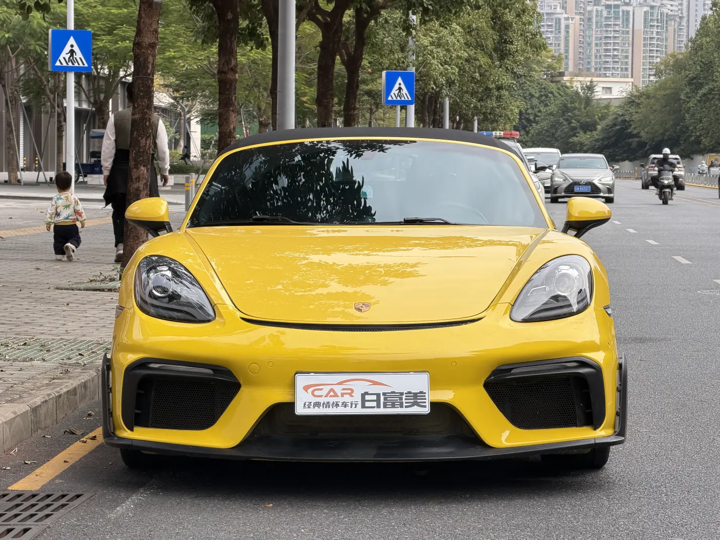 Porsche 718  из Китая