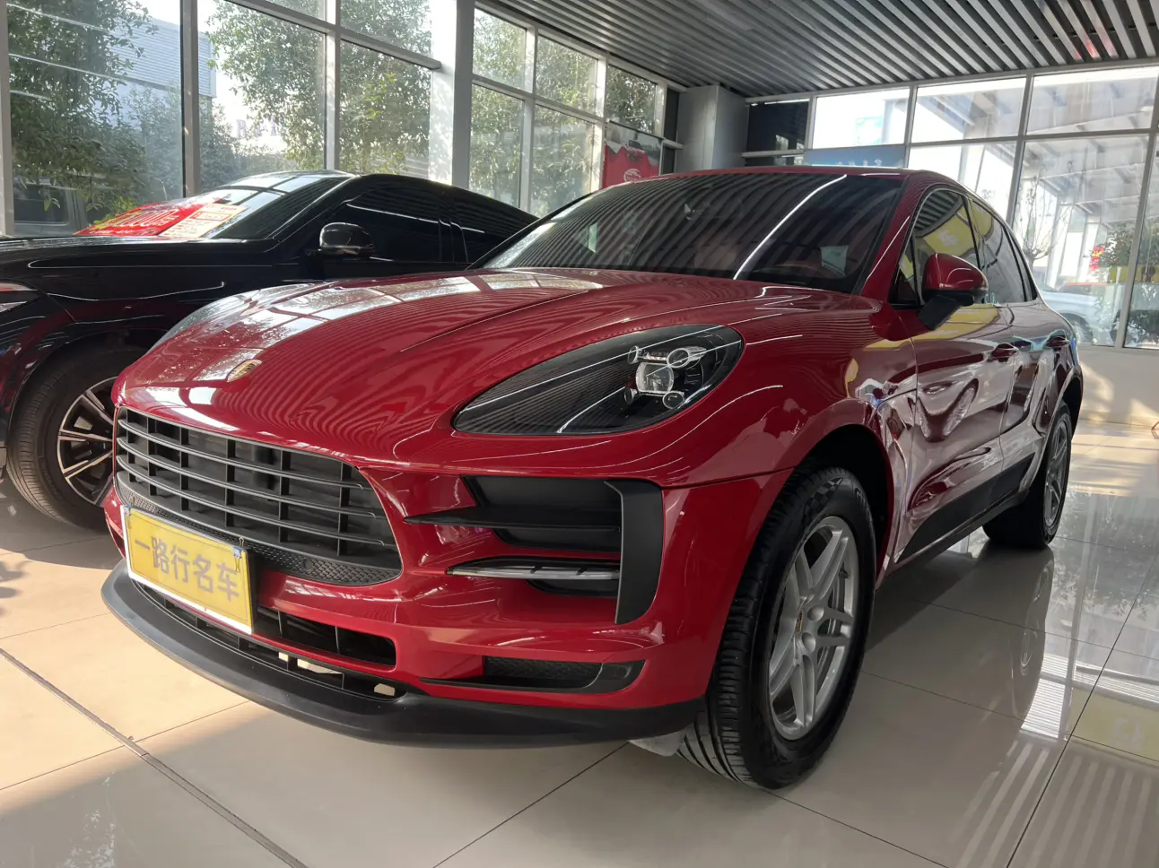 Porsche Macan  из Китая