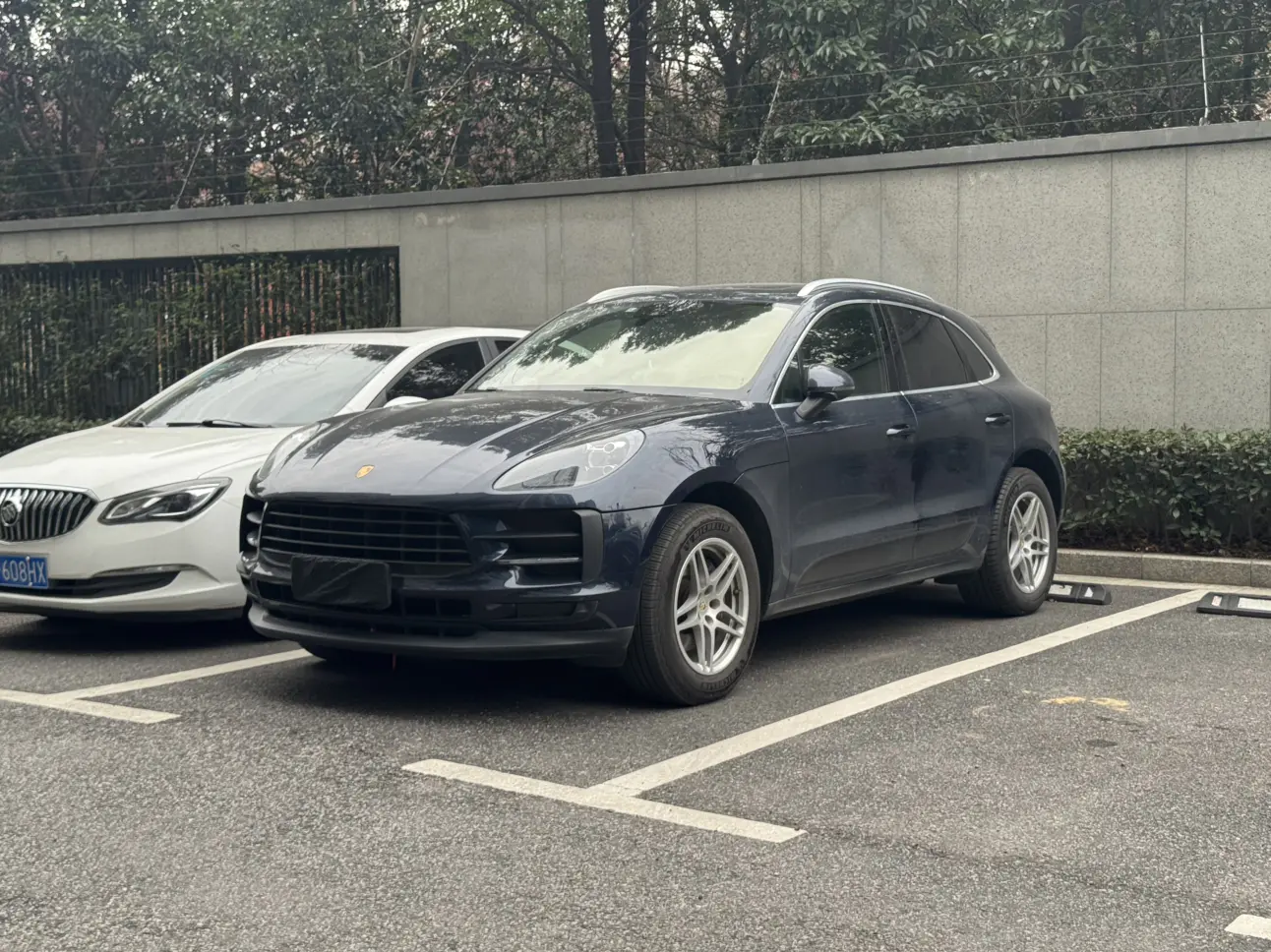 Porsche Macan  из Китая