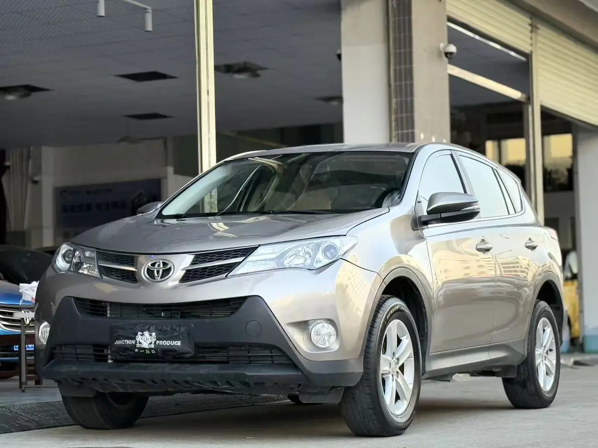 Toyota RAV4  из Китая