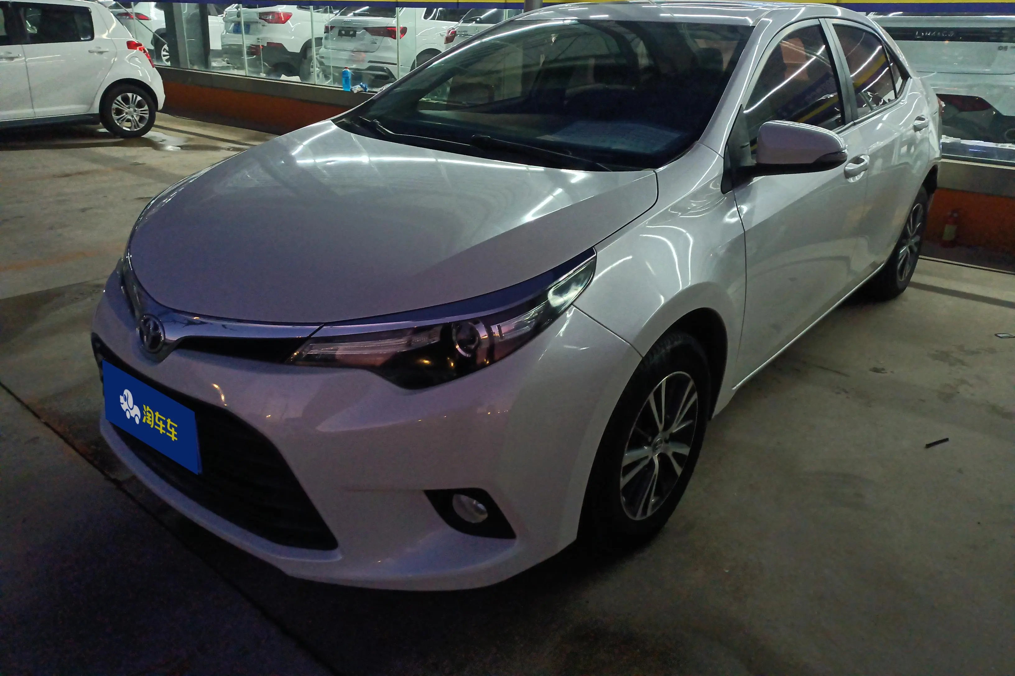 Toyota Levin (Lei Ling)  из Китая