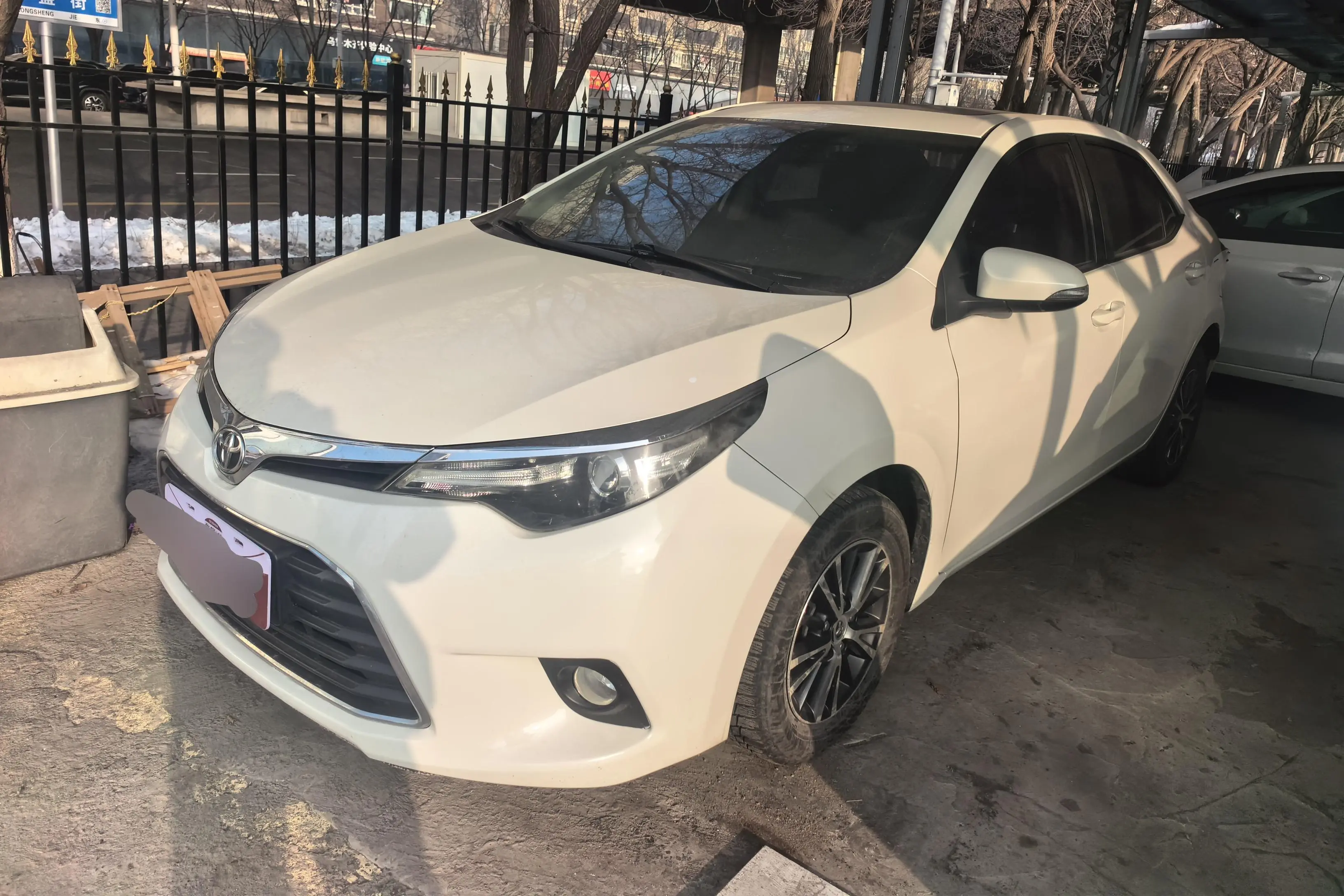 Toyota Levin (Lei Ling)  из Китая
