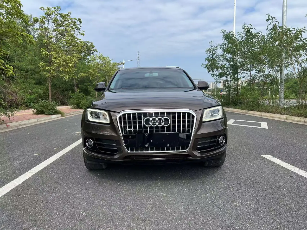 Audi Q5  из Китая